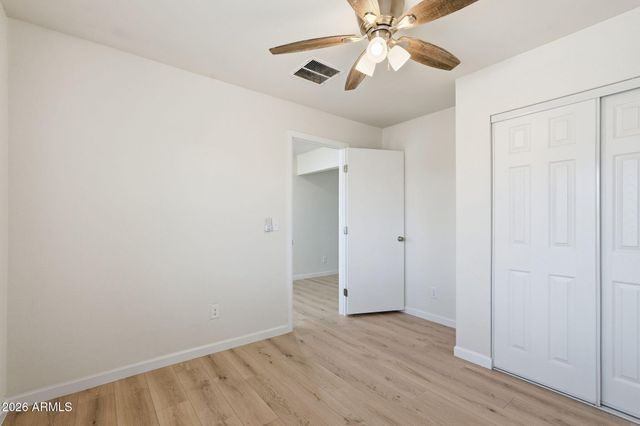 612 W FARMDALE Avenue, Mesa, AZ 85210