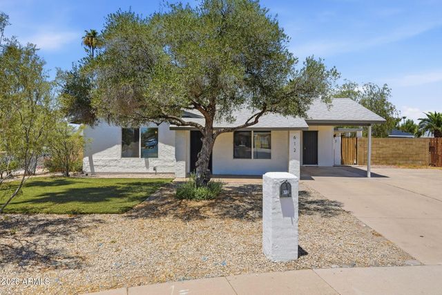 612 W FARMDALE Avenue, Mesa, AZ 85210