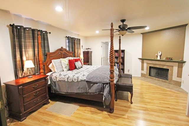 514 E John W Rd, Alpine, TX 79830