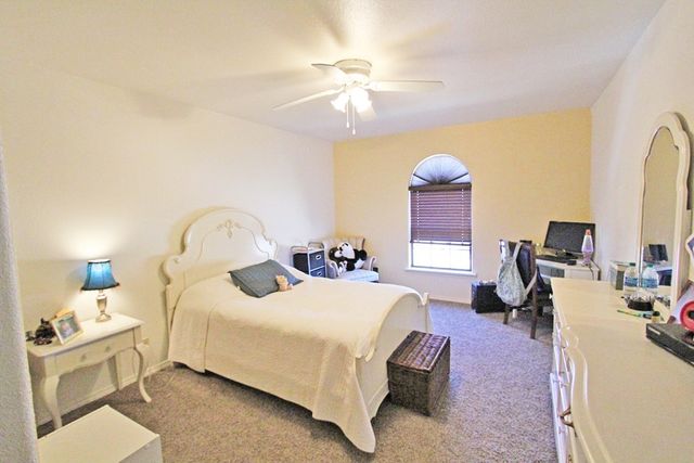 514 E John W Rd, Alpine, TX 79830