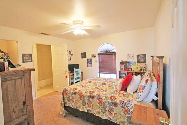 514 E John W Rd, Alpine, TX 79830