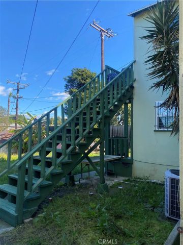 2115 W 102nd, Los Angeles, CA 90047