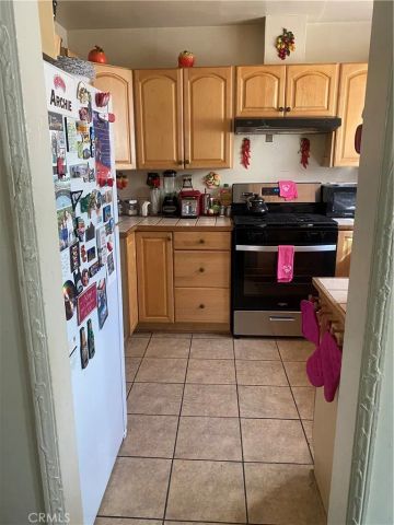 2115 W 102nd, Los Angeles, CA 90047