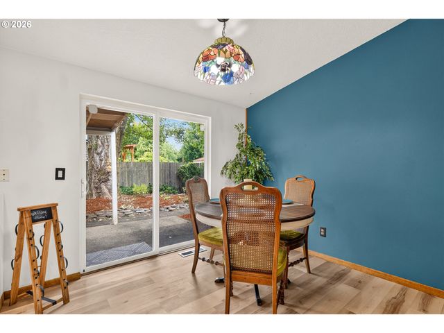 1801 Sw TAMARACK St, Mc Minnville, OR 97128