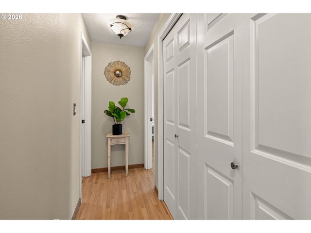 1801 Sw TAMARACK St, Mc Minnville, OR 97128