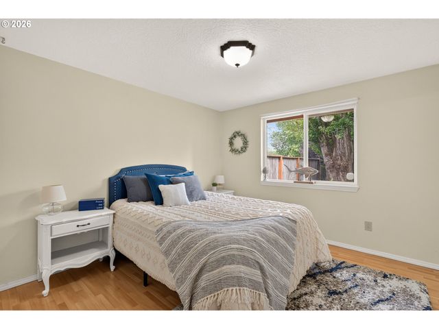 1801 Sw TAMARACK St, Mc Minnville, OR 97128