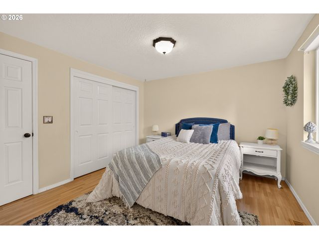 1801 Sw TAMARACK St, Mc Minnville, OR 97128