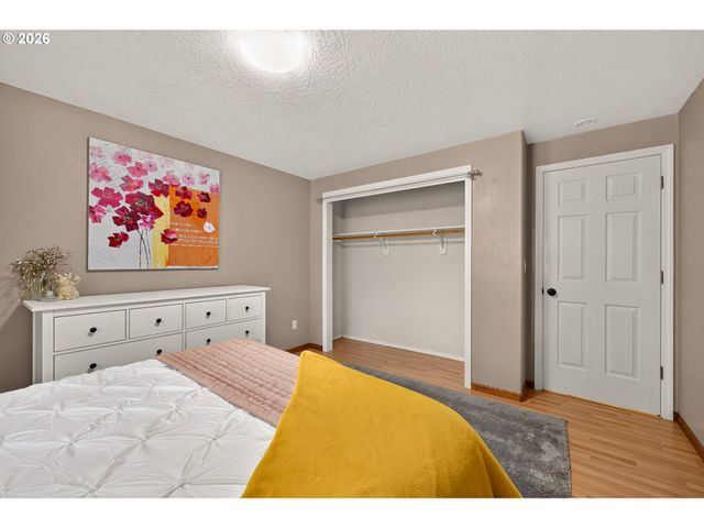 1801 Sw TAMARACK St, Mc Minnville, OR 97128