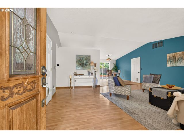 1801 Sw TAMARACK St, Mc Minnville, OR 97128