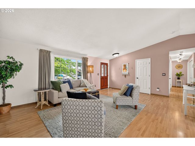 1801 Sw TAMARACK St, Mc Minnville, OR 97128