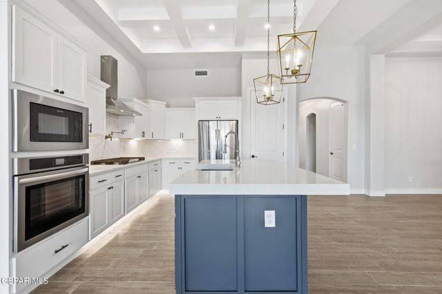 219 Emerald Brass, Horizon City, TX 79928