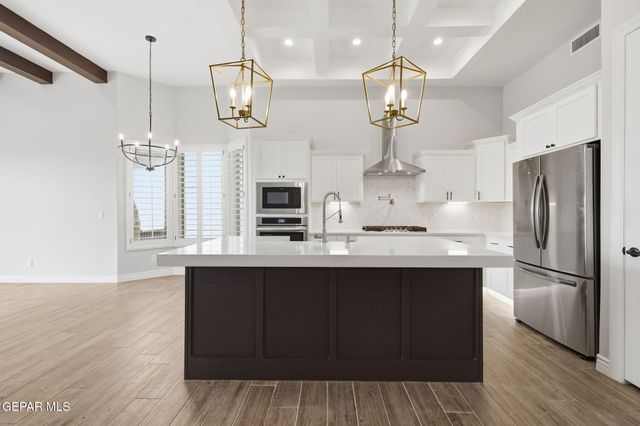 219 Emerald Brass, Horizon City, TX 79928