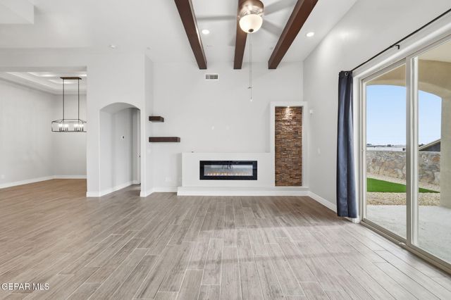 219 Emerald Brass, Horizon City, TX 79928