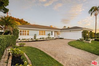 5124 S Corning Avenue, Los Angeles, CA 90056