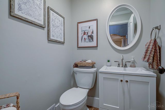 713 Heritage Drive, Trenton, OH 45067