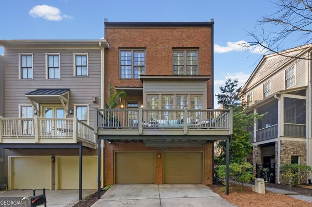 709 Hammond Drive, Woodstock, GA 30188