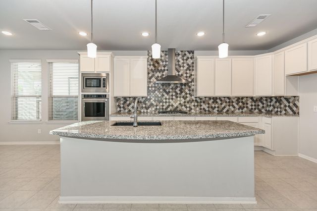 9881 Western Sky Drive, Brookshire, TX 77423