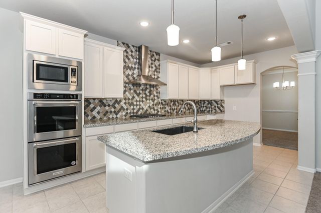 9881 Western Sky Drive, Brookshire, TX 77423