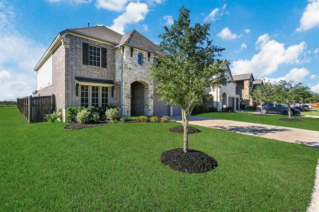 9881 Western Sky Drive, Brookshire, TX 77423