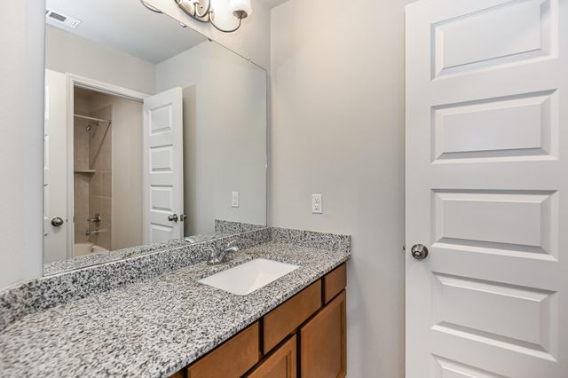 9881 Western Sky Drive, Brookshire, TX 77423