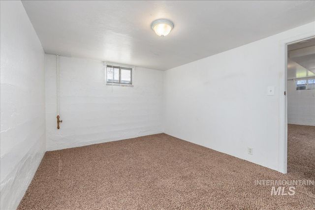 1733 S Shoshone St, Boise, ID 83705