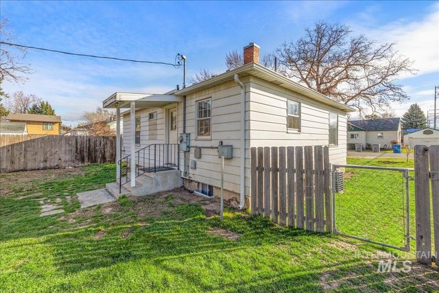 1733 S Shoshone St, Boise, ID 83705