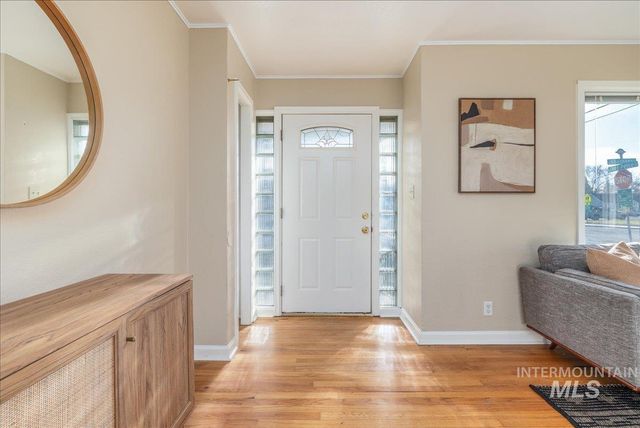 1733 S Shoshone St, Boise, ID 83705