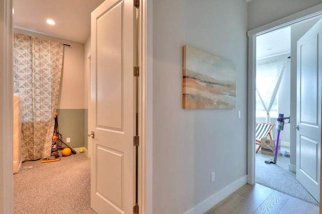 2995 Middlebury Dr, Lathrop, CA 95330