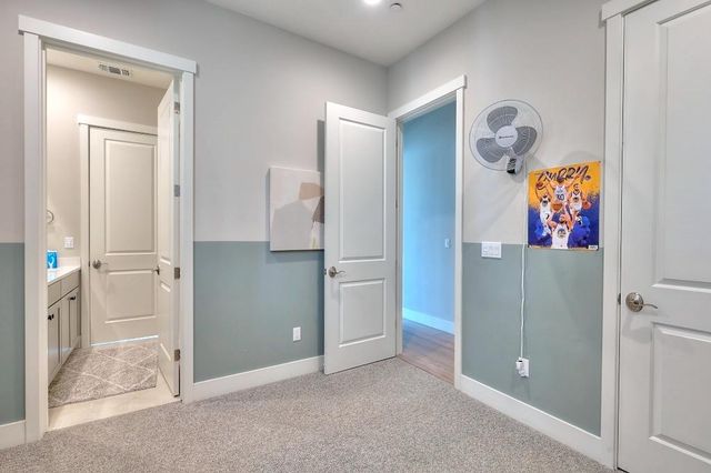 2995 Middlebury Dr, Lathrop, CA 95330