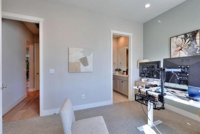 2995 Middlebury Dr, Lathrop, CA 95330