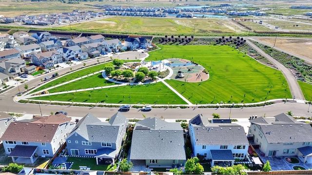 2995 Middlebury Dr, Lathrop, CA 95330