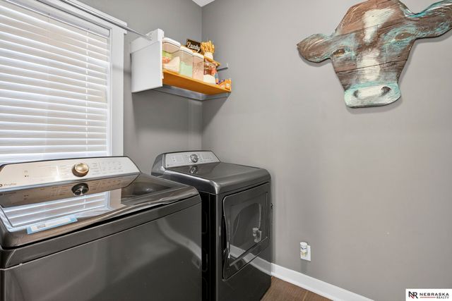 413 Eastwood Drive, Louisville, NE 68037