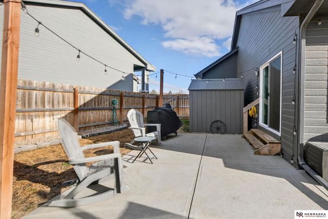 413 Eastwood Drive, Louisville, NE 68037