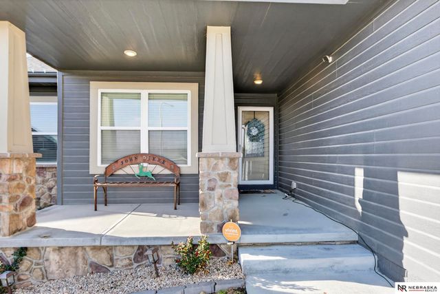 413 Eastwood Drive, Louisville, NE 68037