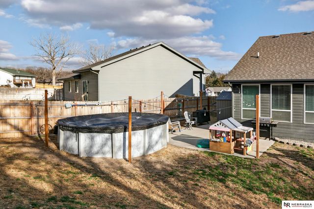 413 Eastwood Drive, Louisville, NE 68037