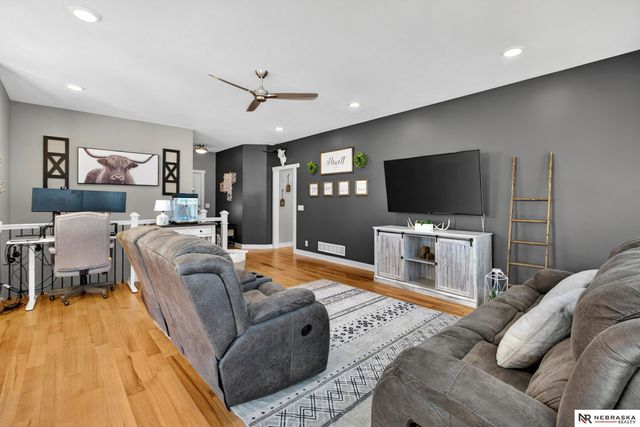 413 Eastwood Drive, Louisville, NE 68037