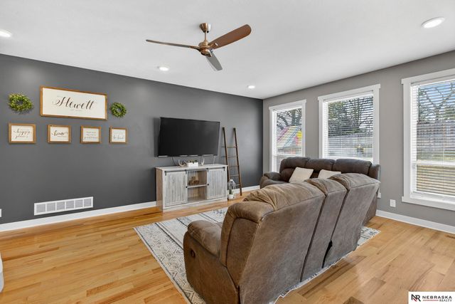 413 Eastwood Drive, Louisville, NE 68037