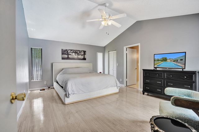 9224 Sun Pointe Drive, Boynton Beach, FL 33437