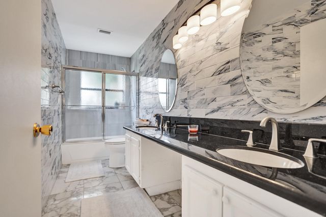 9224 Sun Pointe Drive, Boynton Beach, FL 33437