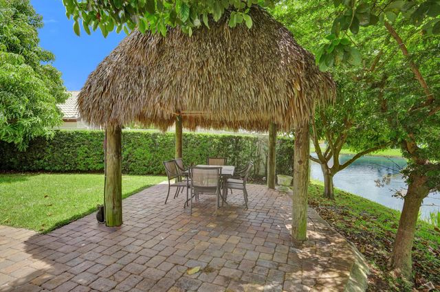 9224 Sun Pointe Drive, Boynton Beach, FL 33437