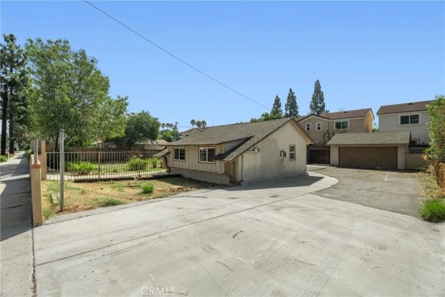 20812 Devonshire, Chatsworth, CA 91311