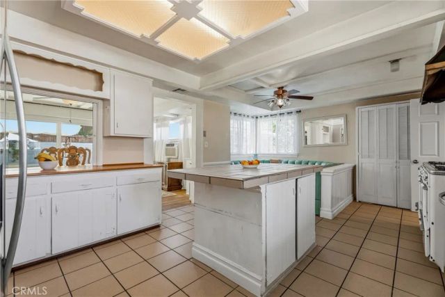20812 Devonshire, Chatsworth, CA 91311