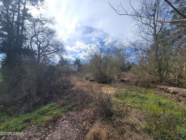 2905 Circle T Way, Marianna, FL 32448