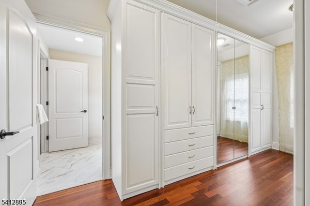 15 Arden Pl, Millburn Twp., NJ 07078