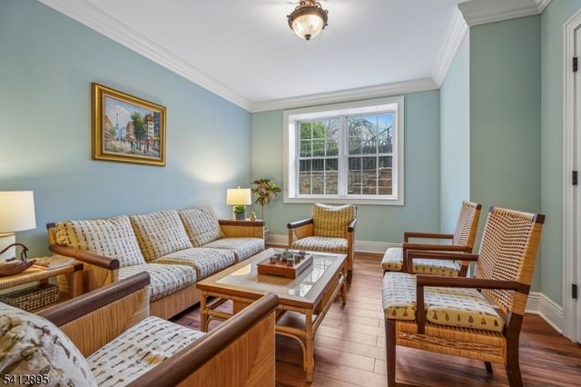 15 Arden Pl, Millburn Twp., NJ 07078