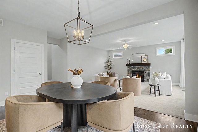6342 Eaglewood Drive, Hudsonville, MI 49426