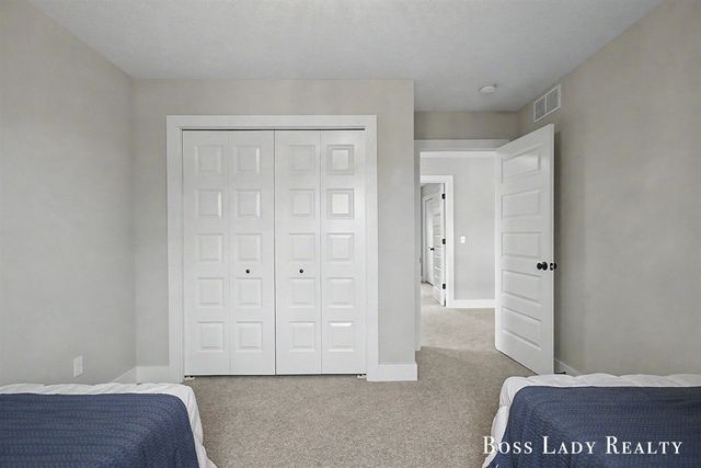 6342 Eaglewood Drive, Hudsonville, MI 49426