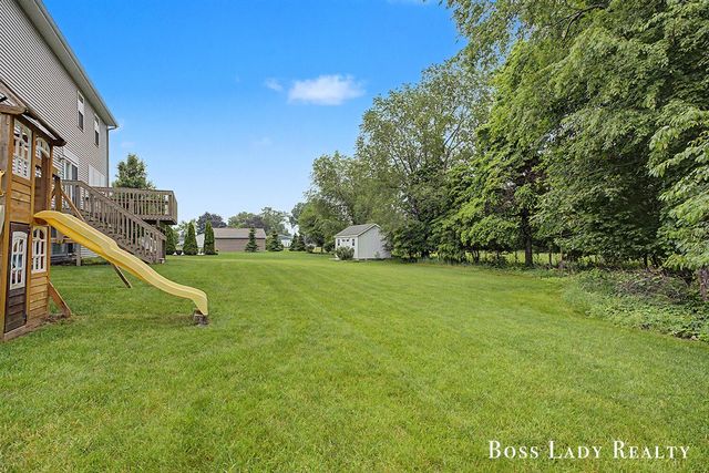 6342 Eaglewood Drive, Hudsonville, MI 49426
