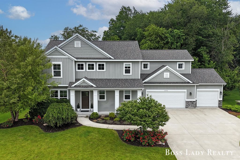 6342 Eaglewood Drive, Hudsonville, MI 49426