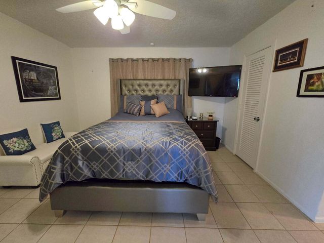 4504 NW 43rd Terrace, Tamarac, FL 33319